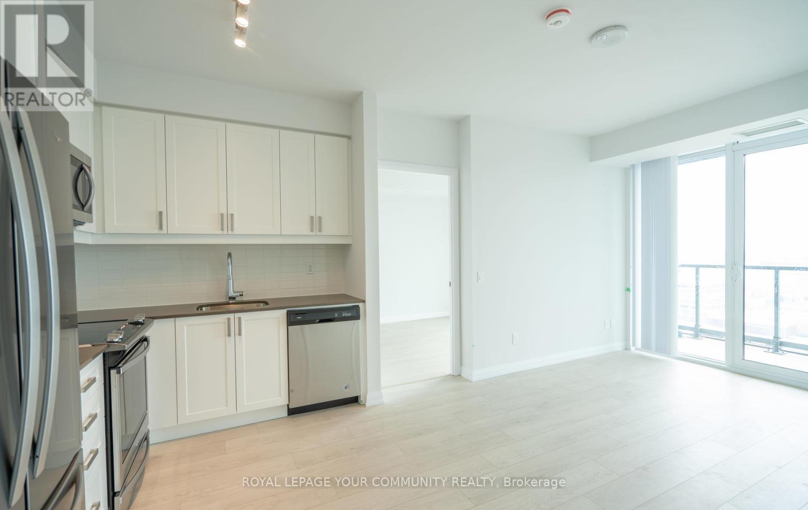 2310 - 7895 Jane Street, Vaughan, Ontario  L4K 2M7 - Photo 12 - N12593208