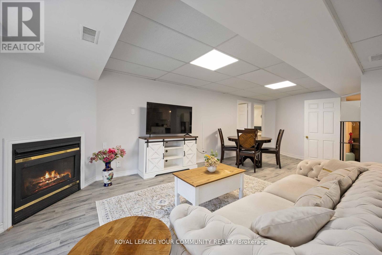 Lower - 86 Tamarac Trail, Aurora, Ontario  L4G 5S1 - Photo 5 - N12593240