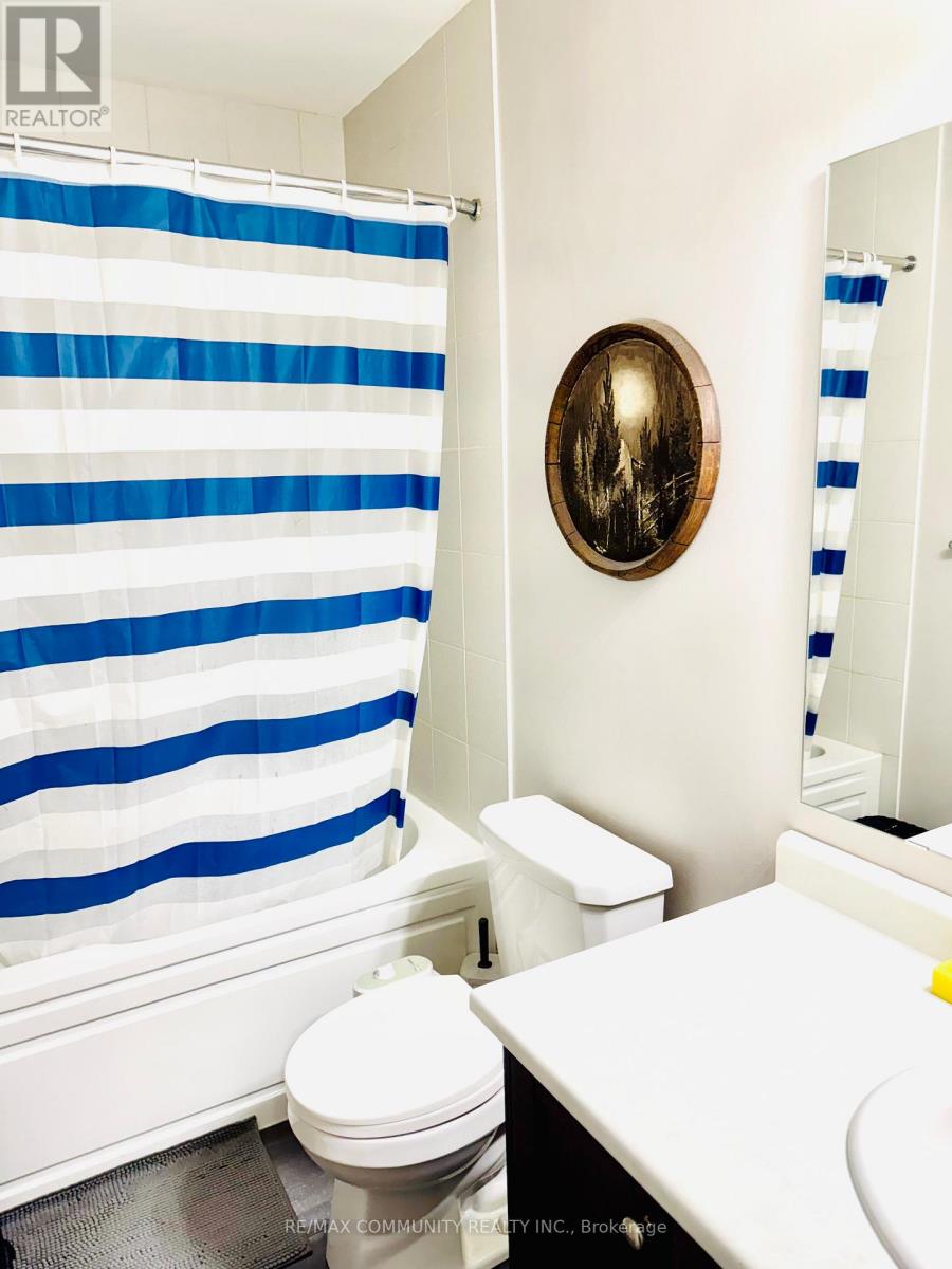 2 Melbrit Lane, Caledon, Ontario  L7C 4C9 - Photo 14 - W12593186