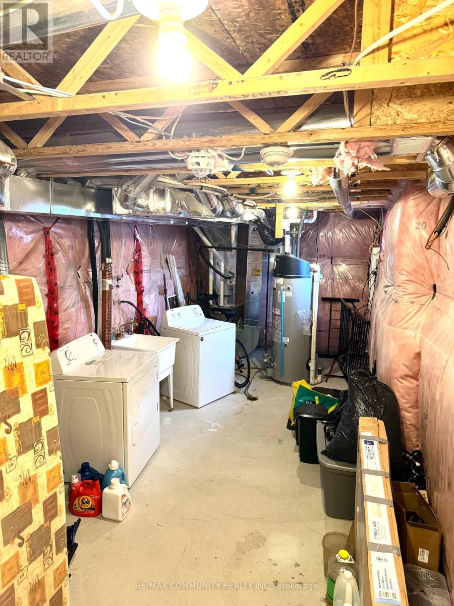 2 Melbrit Lane, Caledon, Ontario  L7C 4C9 - Photo 18 - W12593186