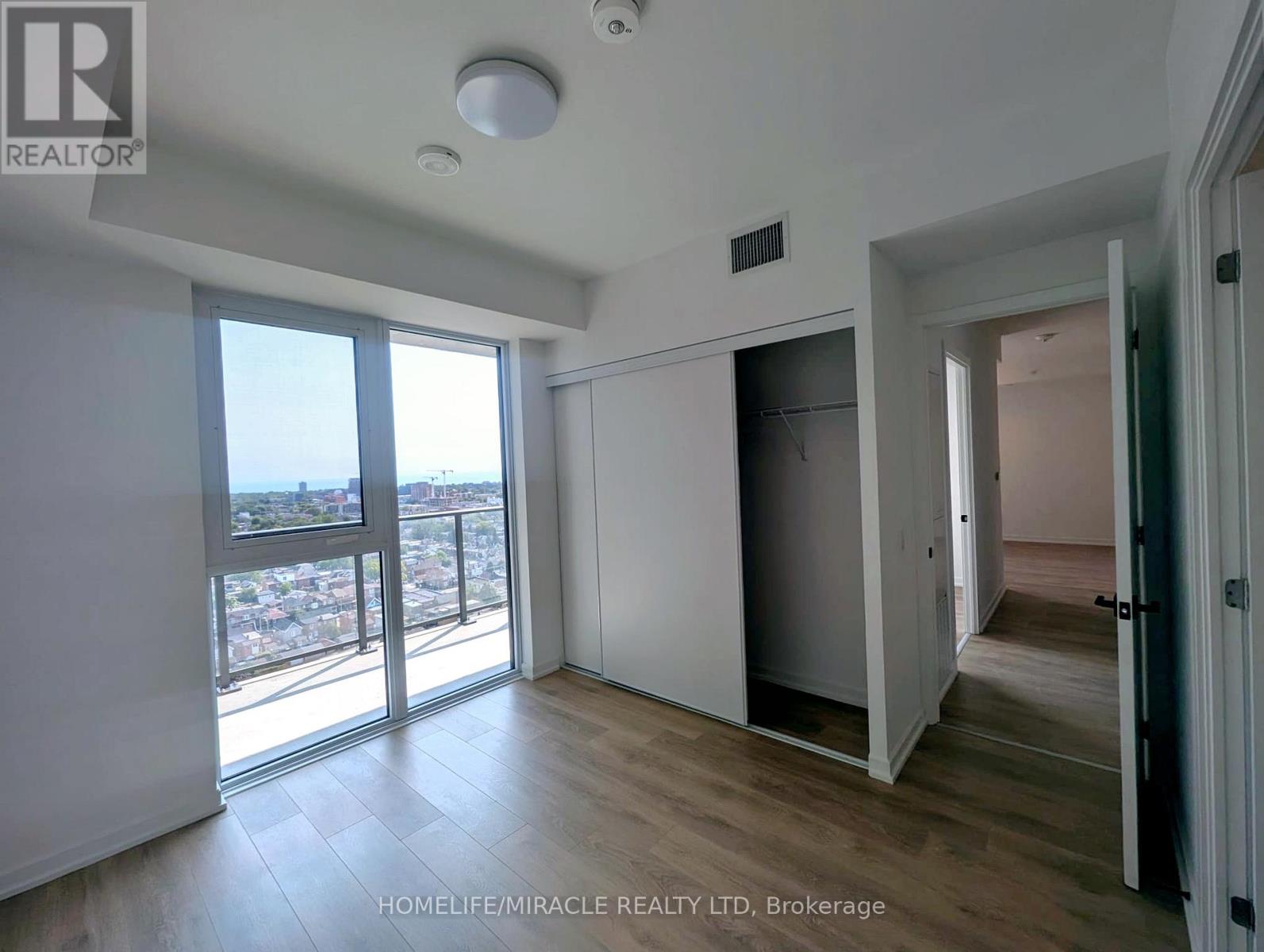 1801 - 1285 Dupont Street, Toronto, Ontario  M6H 0E3 - Photo 9 - W12593202