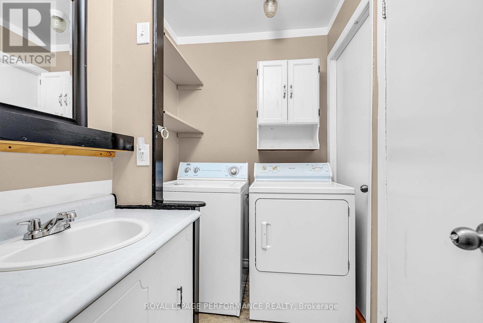 105 Balmoral Avenue, Cornwall, Ontario  K6H 6A4 - Photo 14 - X12593300