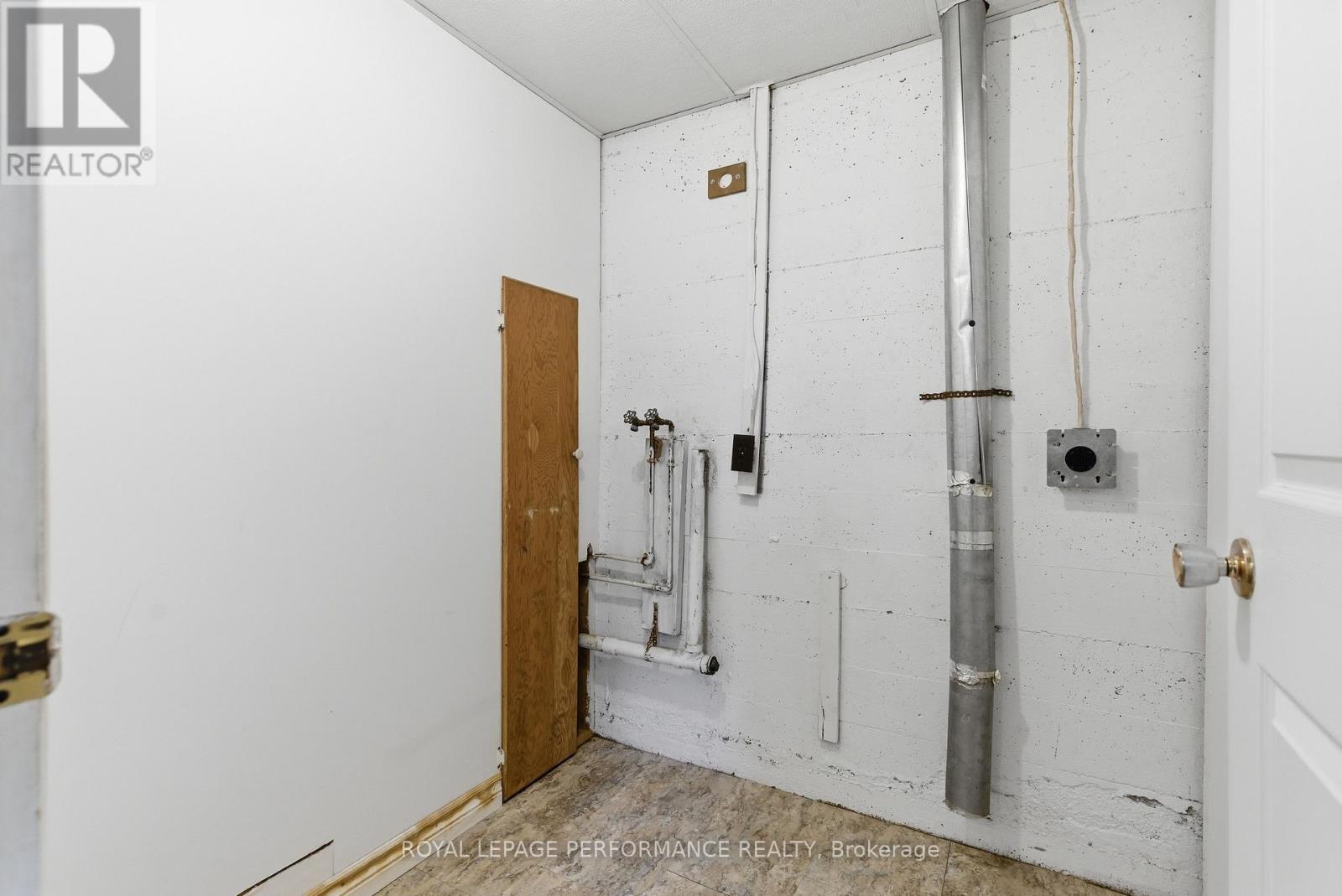 105 Balmoral Avenue, Cornwall, Ontario  K6H 6A4 - Photo 44 - X12593300