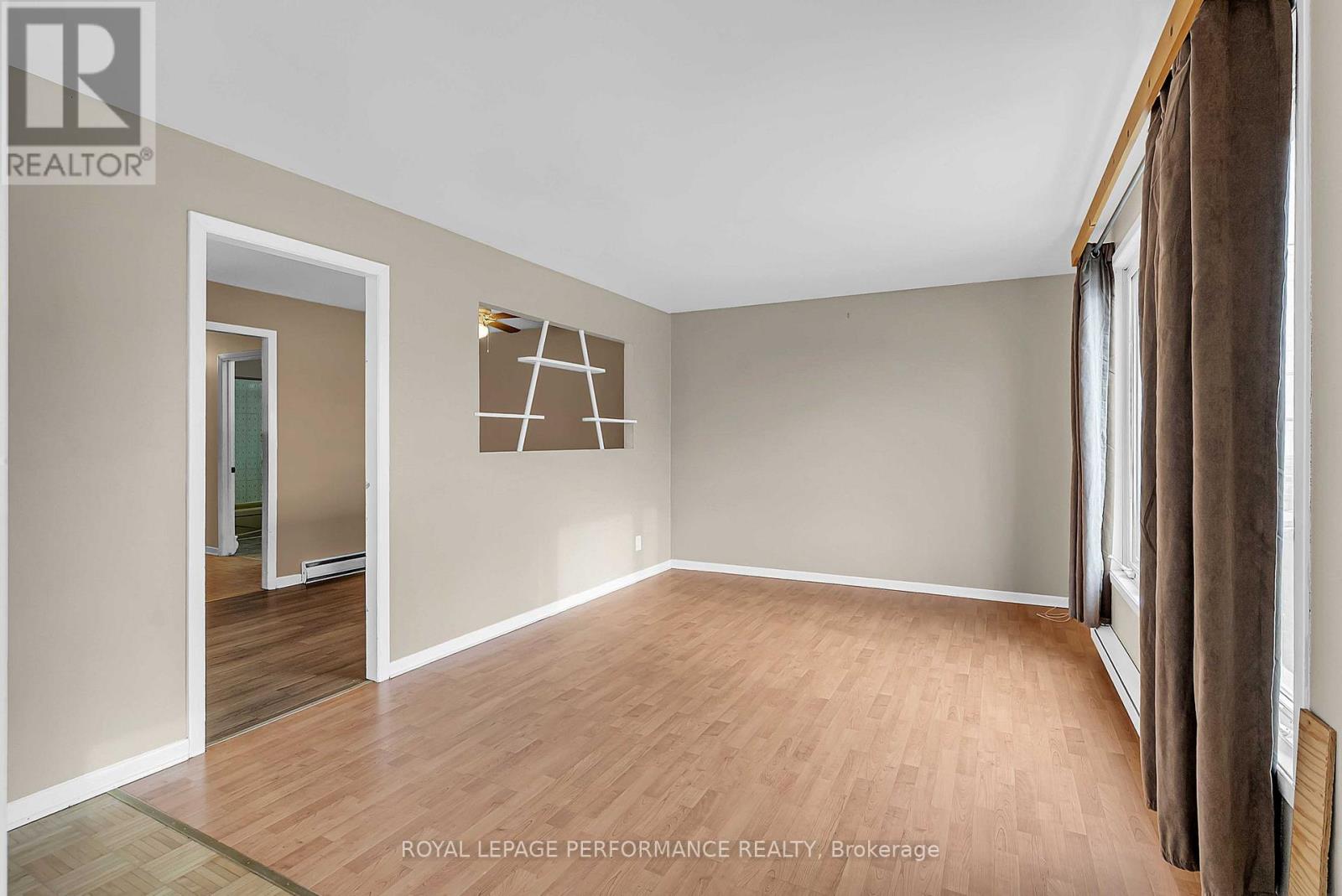 105 Balmoral Avenue, Cornwall, Ontario  K6H 6A4 - Photo 5 - X12593300