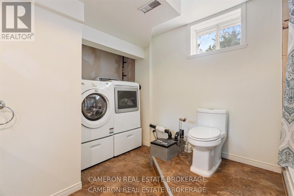 15474 Manning Road, South Stormont, Ontario K0C 1M0 - Photo 31 - X12593320