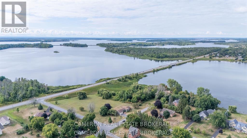 15474 Manning Road, South Stormont, Ontario K0C 1M0 - Photo 41 - X12593320