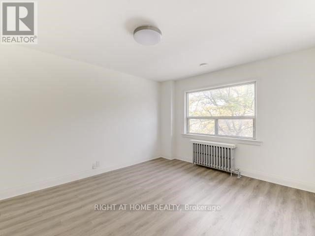 1742 Bayview Avenue, Toronto, Ontario M4G 3C4 - Photo 10 - C12592806