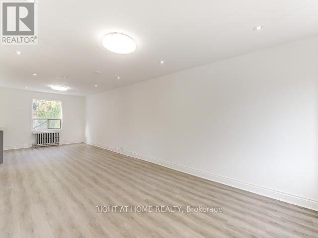 1742 Bayview Avenue, Toronto, Ontario M4G 3C4 - Photo 9 - C12592808