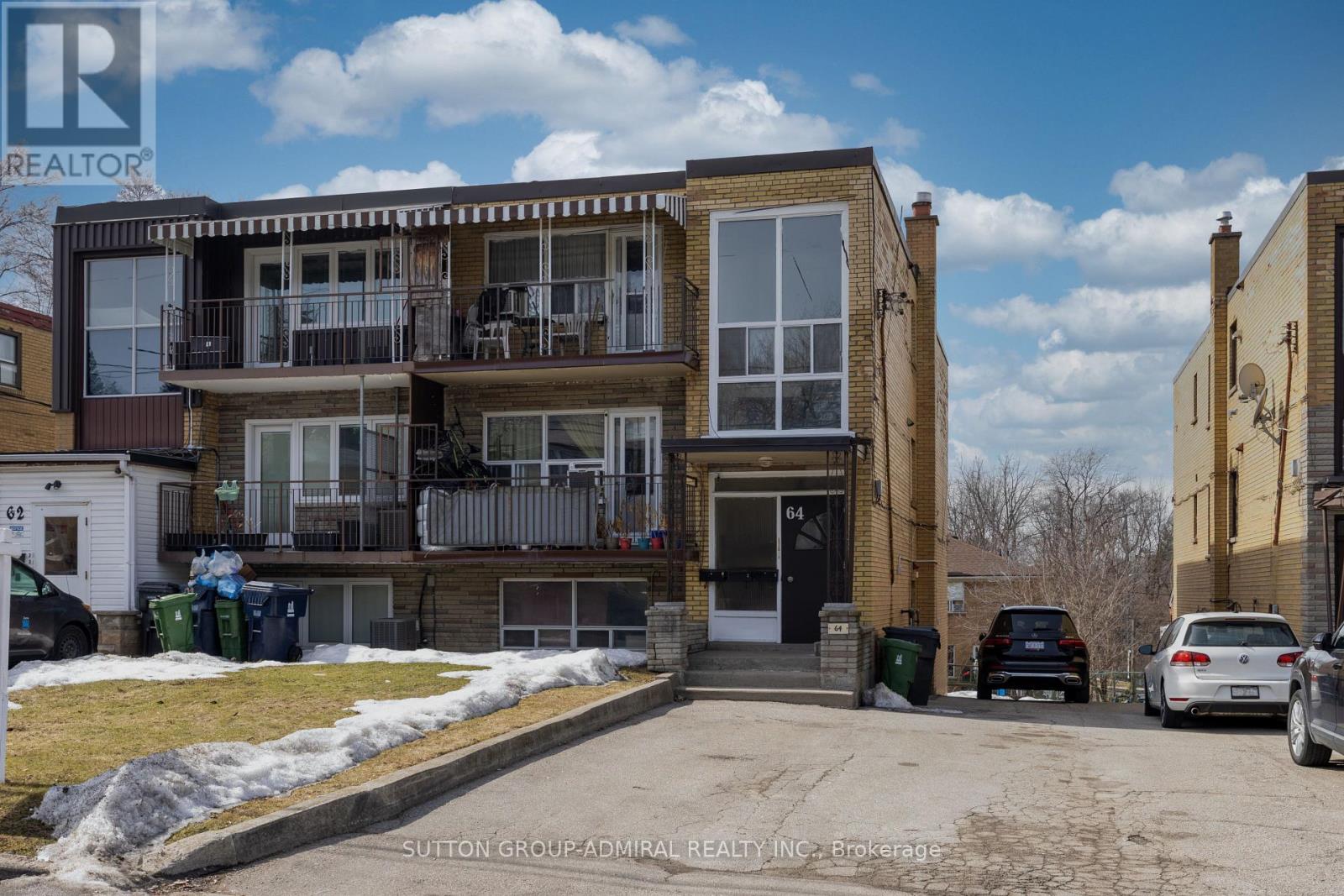 64 Garthdale Court, Toronto, Ontario  M3H 5P9 - Photo 2 - C12593272