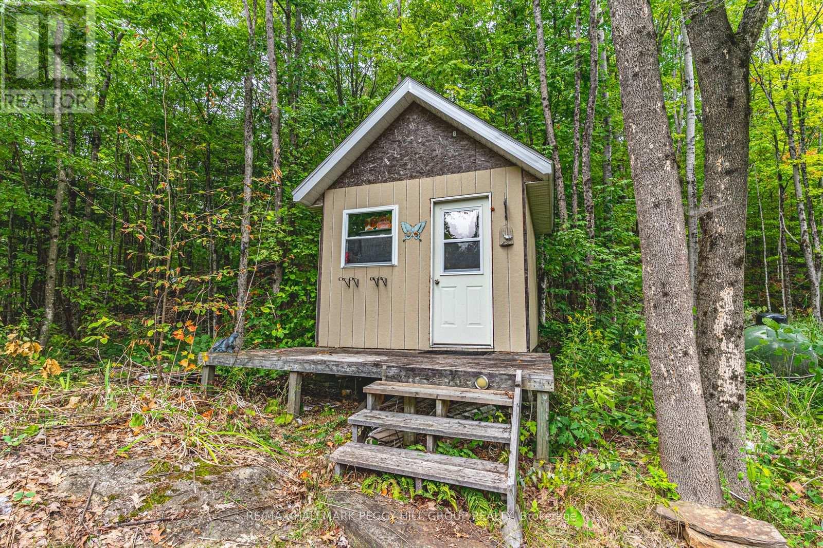 1450 Beiers Road, Gravenhurst, Ontario  P0E 1G0 - Photo 17 - X12593226