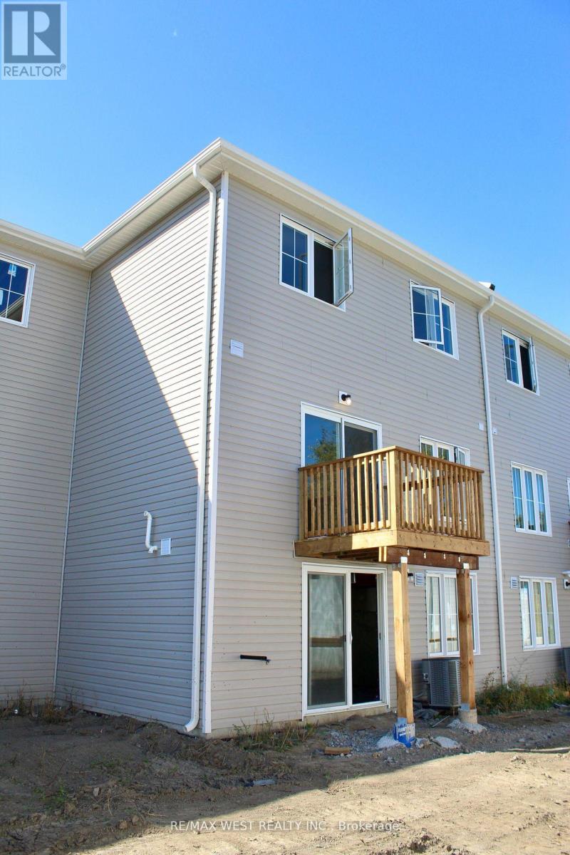 26 Glacier Crescent, Belleville, Ontario  K8N 0T7 - Photo 12 - X12593248