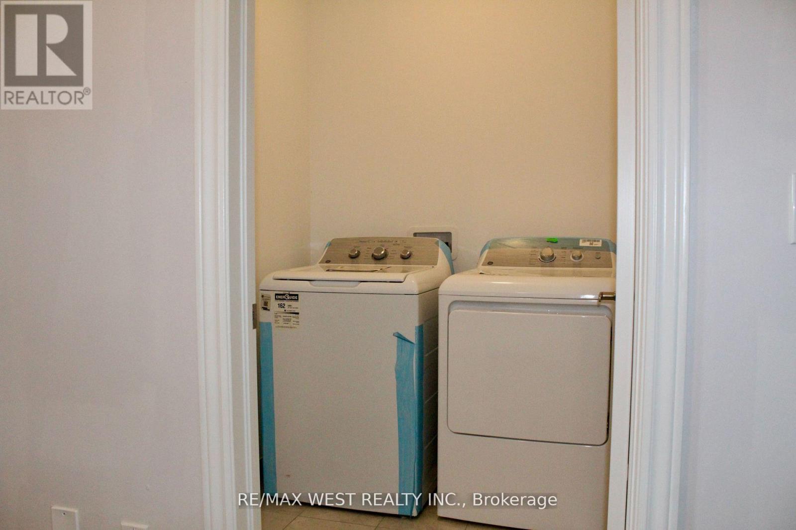 26 Glacier Crescent, Belleville, Ontario  K8N 0T7 - Photo 9 - X12593248