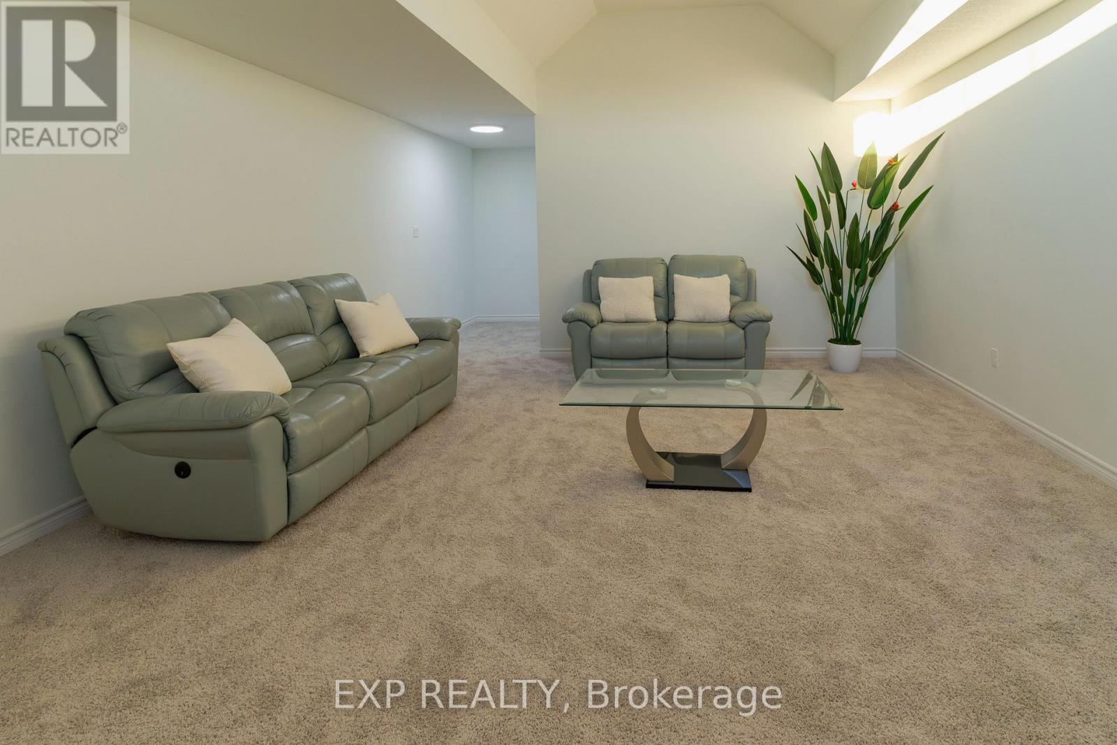 Unknown Address, ,     - Photo 12 - X12593268