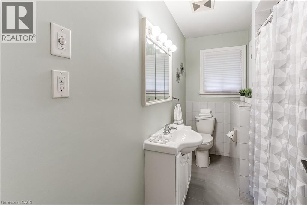 374 Toynevale Road, Pickering, Ontario  L1W 2H1 - Photo 14 - 40791007