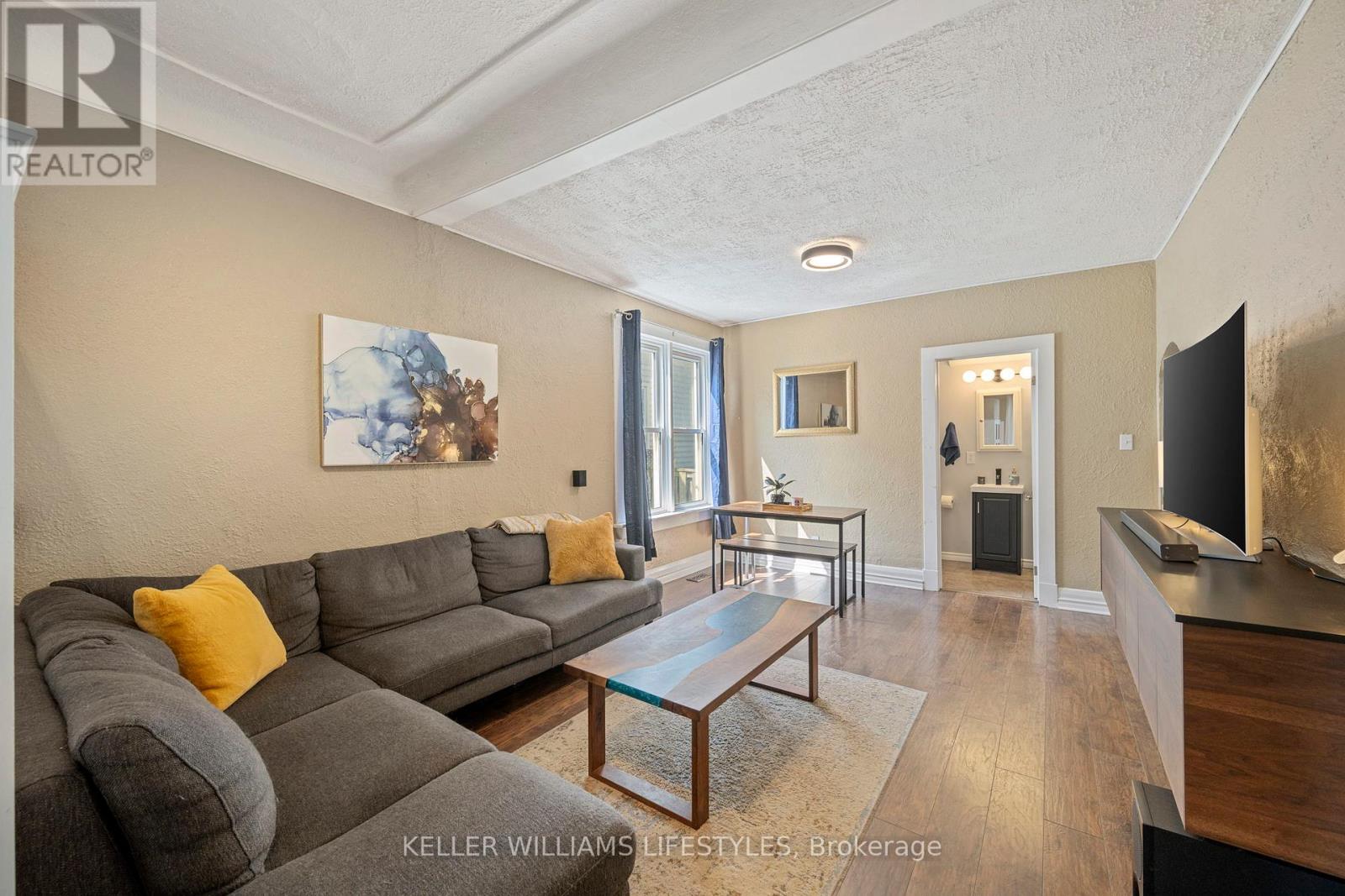 57 Bedford Road, London East (East C), Ontario  N5Y 1Z5 - Photo 2 - X12593380