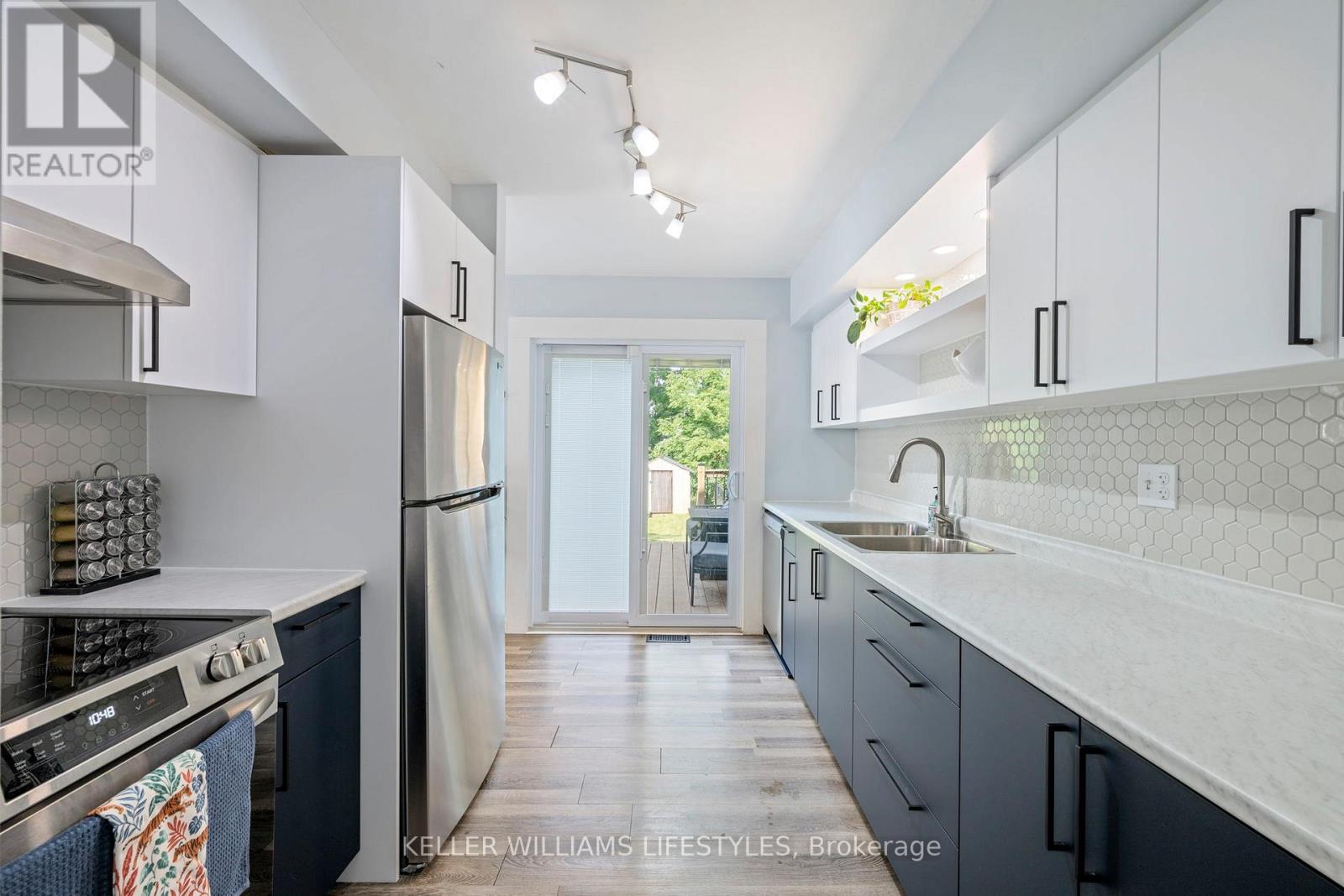 57 Bedford Road, London East (East C), Ontario  N5Y 1Z5 - Photo 4 - X12593380