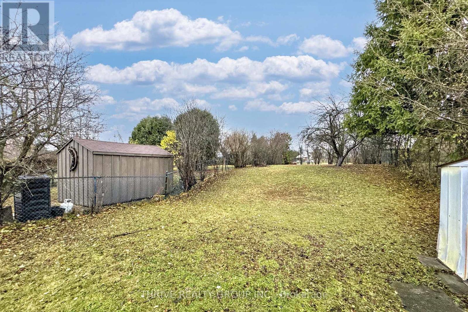 645 Chiddington Avenue, London South, Ontario  N6C 2W6 - Photo 33 - X12593444