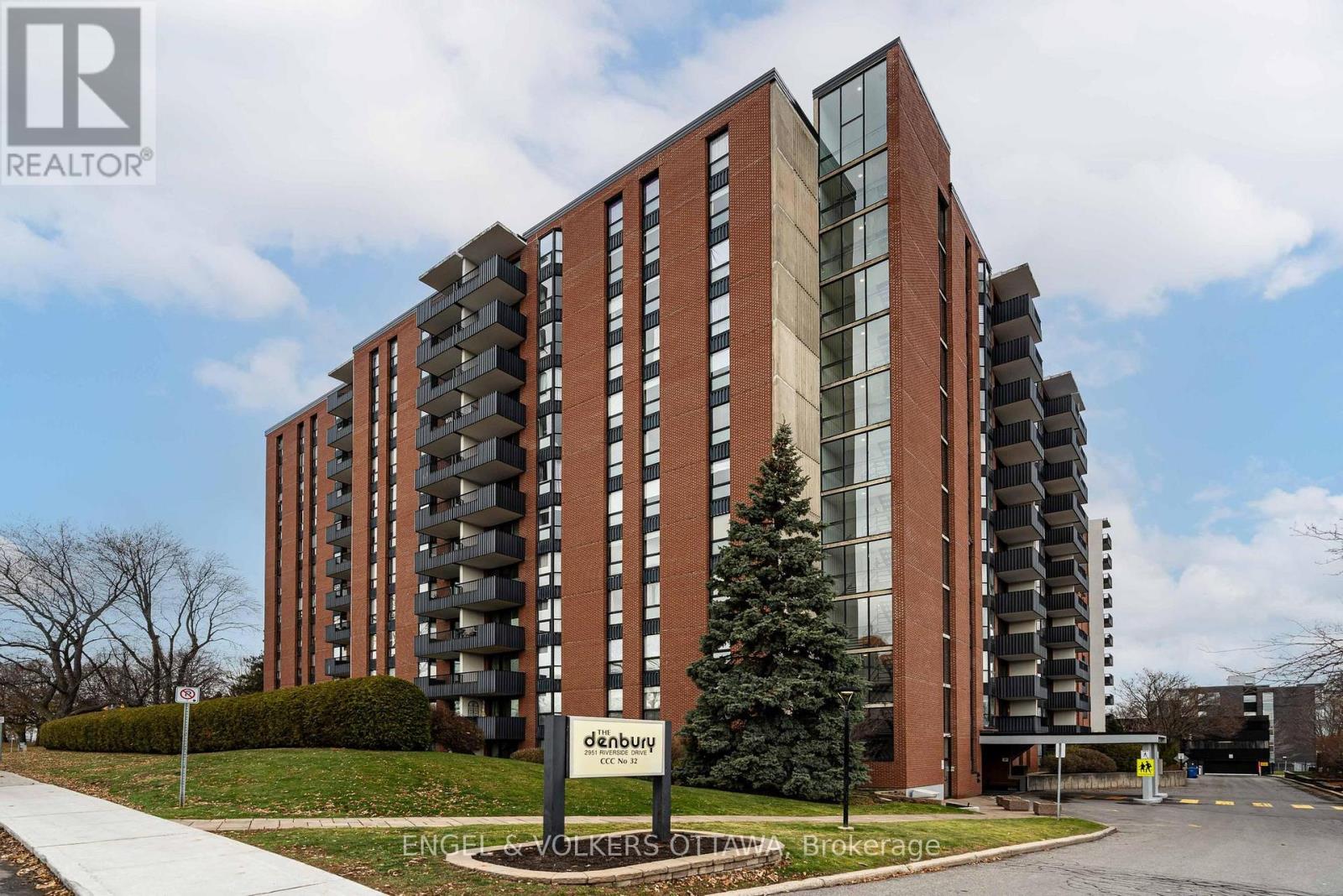 1215 - 2951 RIVERSIDE DRIVE, ottawa, Ontario