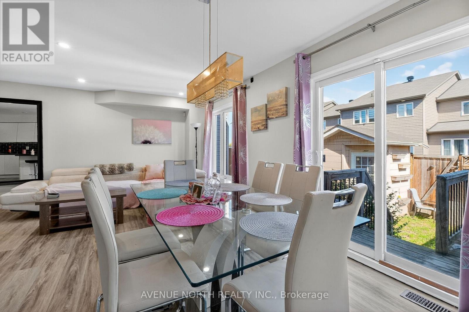 208 Kingswell Street, Ottawa, Ontario  K1T 0L1 - Photo 19 - X12593348