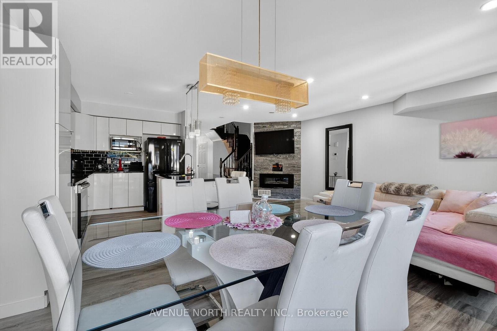 208 Kingswell Street, Ottawa, Ontario  K1T 0L1 - Photo 20 - X12593348