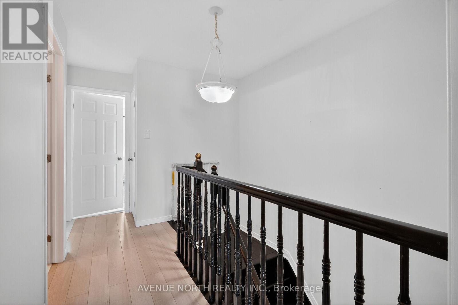 208 Kingswell Street, Ottawa, Ontario  K1T 0L1 - Photo 29 - X12593348