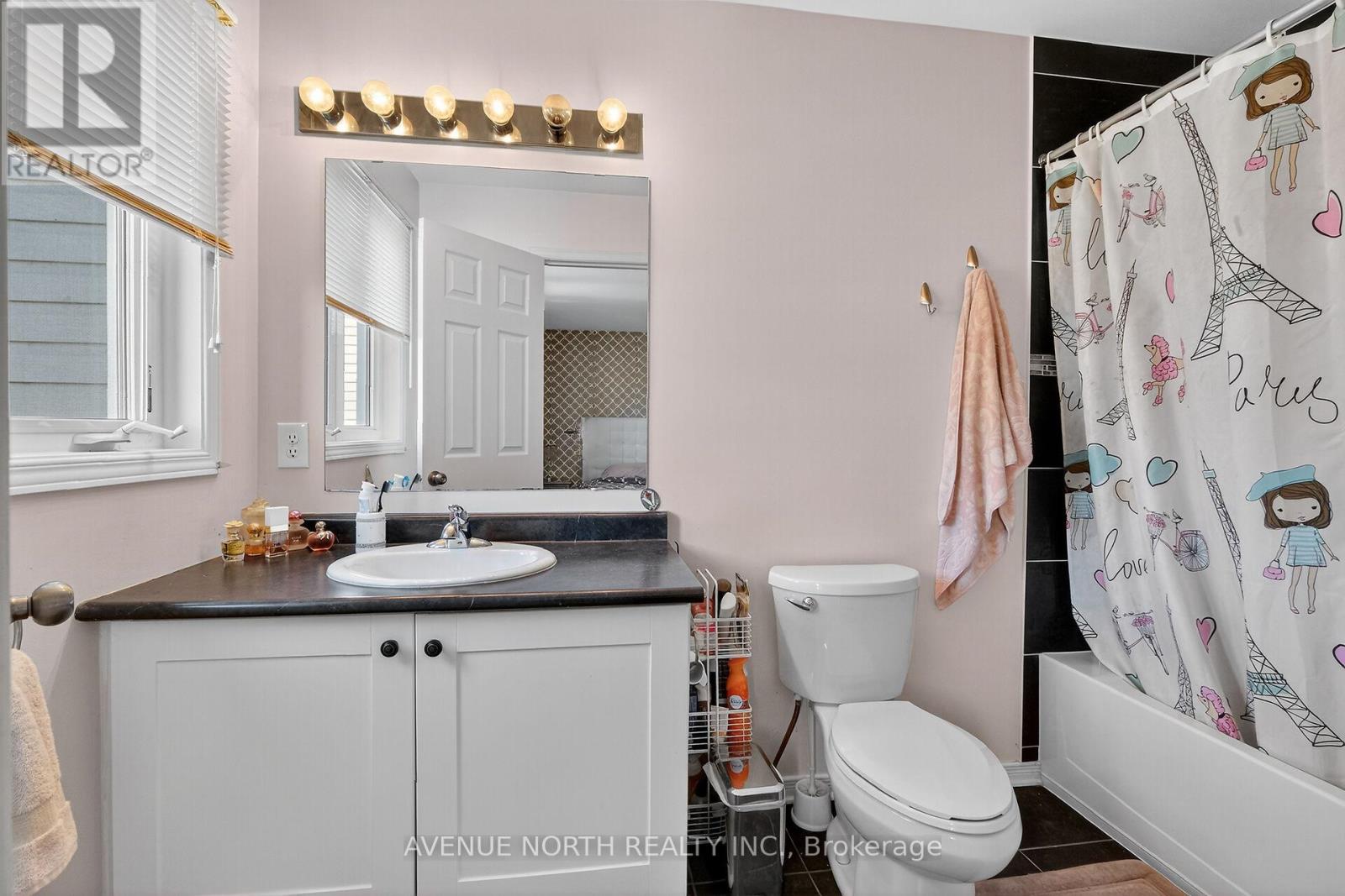 208 Kingswell Street, Ottawa, Ontario  K1T 0L1 - Photo 38 - X12593348