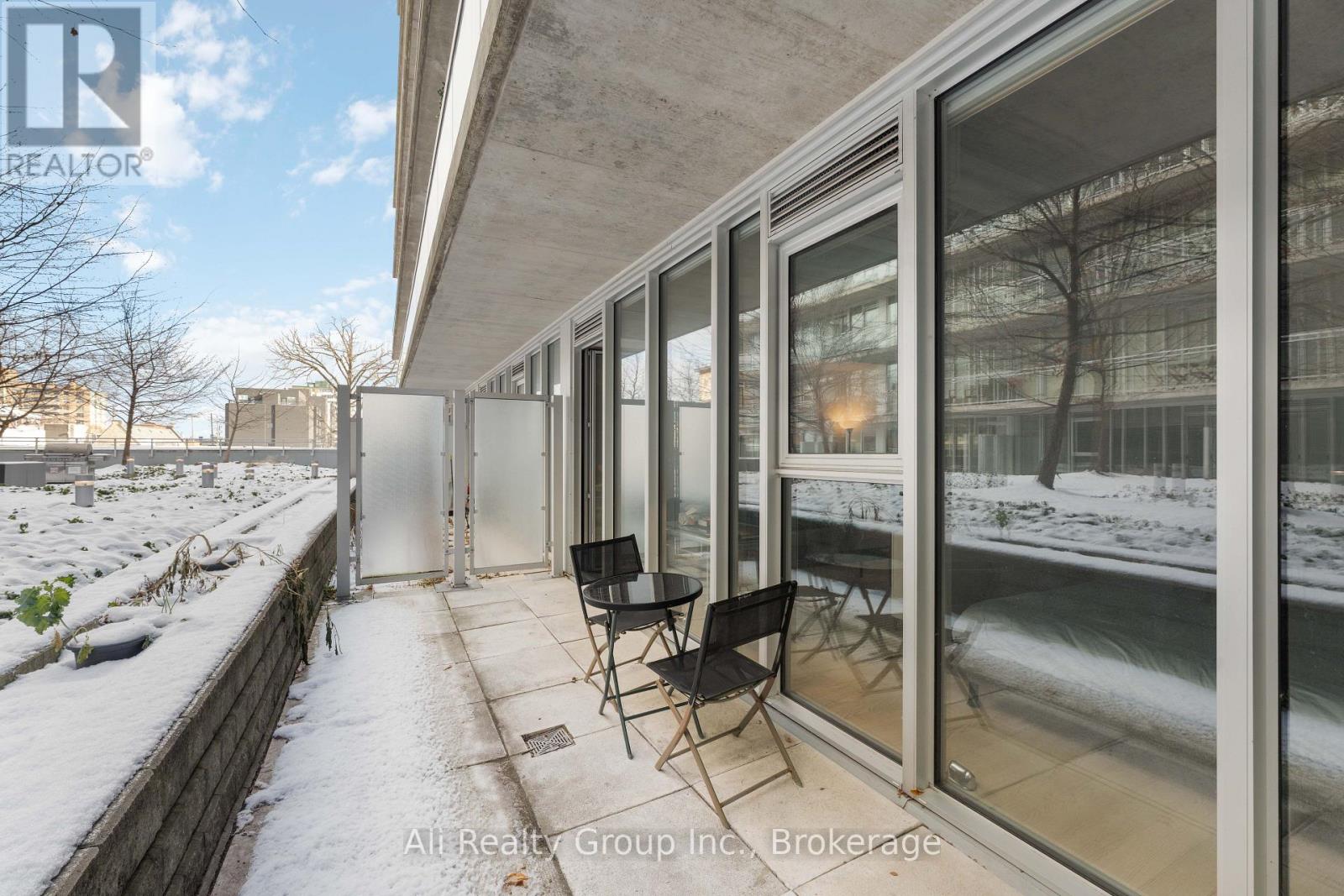 209 - 354 Gladstone Avenue, Ottawa, Ontario K2P 0R4 - Photo 26 - X12593436