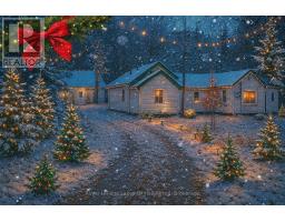 15588 HIGHWAY 35, Algonquin Highlands, Ontario