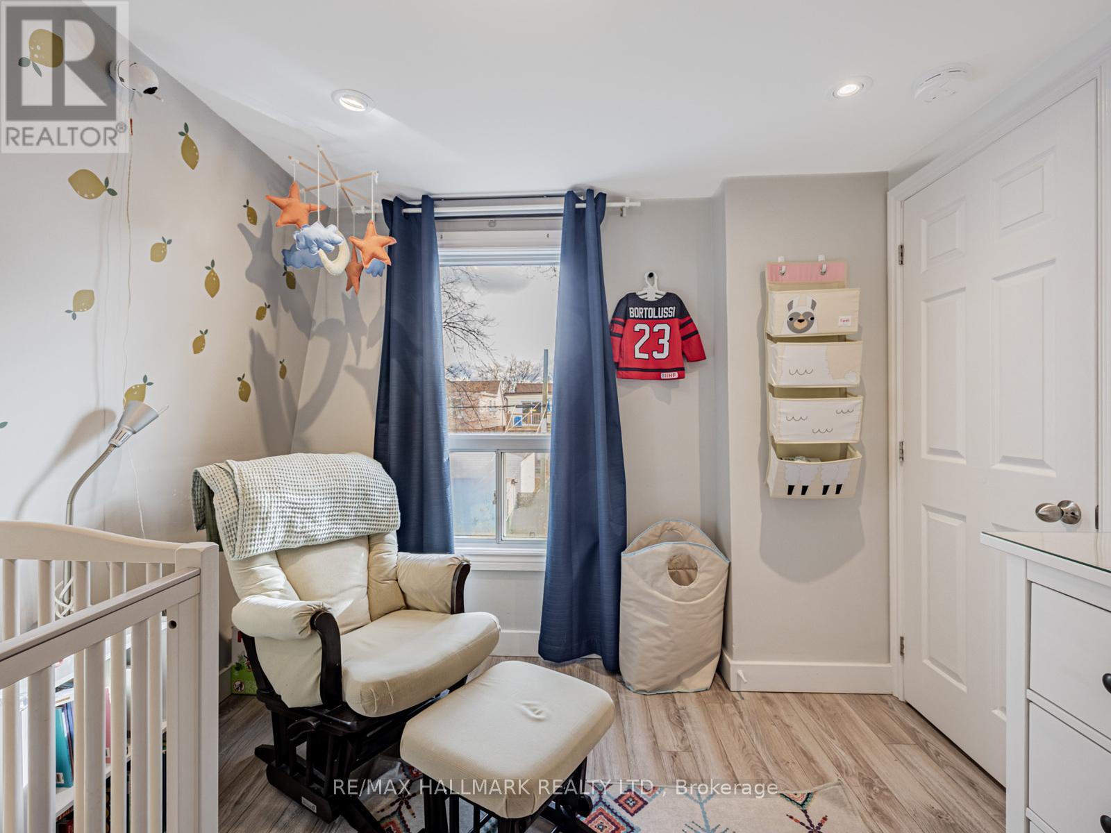 263 Springdale Boulevard, Toronto, Ontario M4C 1Z8 - Photo 15 - E12551250