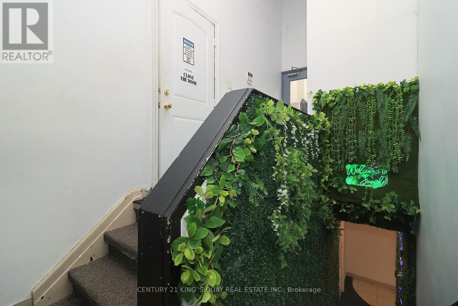 Ll - 837 Wilson Avenue, Toronto, Ontario  M3K 1E4 - Photo 10 - W12591056