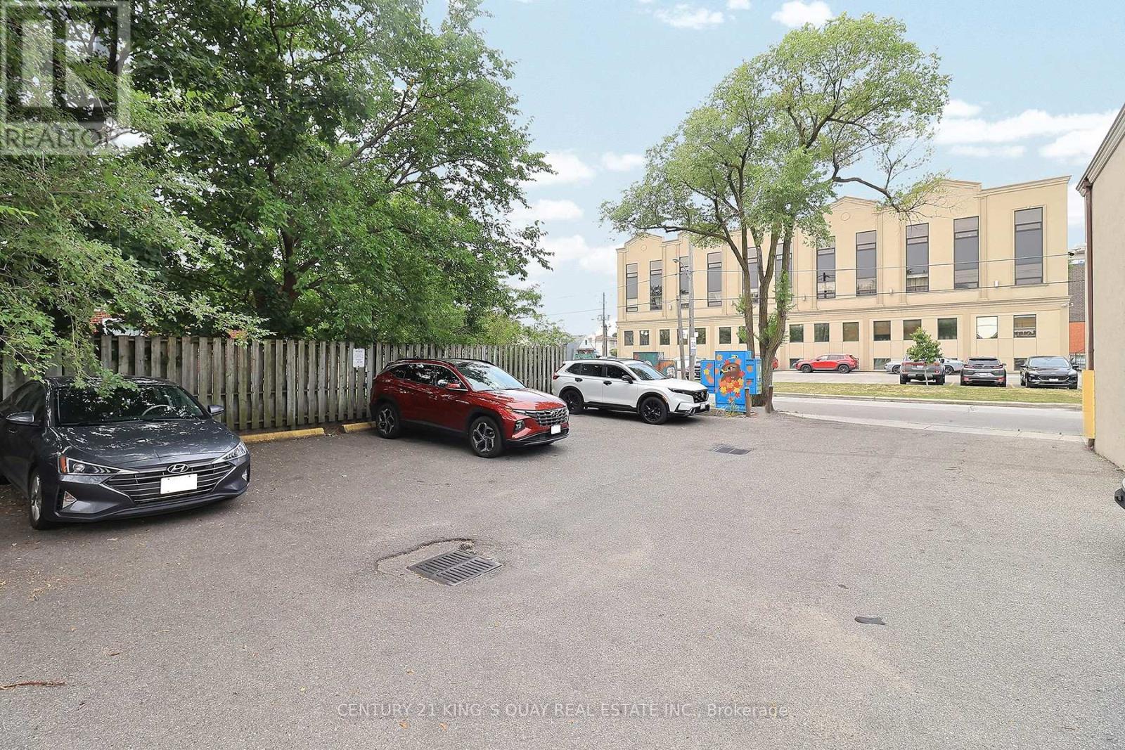 Ll - 837 Wilson Avenue, Toronto, Ontario  M3K 1E4 - Photo 4 - W12591056