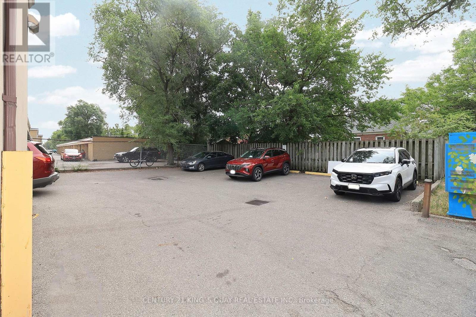 Ll - 837 Wilson Avenue, Toronto, Ontario  M3K 1E4 - Photo 2 - W12591056