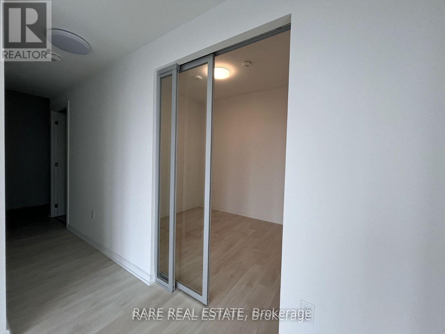 2704 - 1285 Dupont Street, Toronto, Ontario  M6H 0E3 - Photo 11 - W12592104