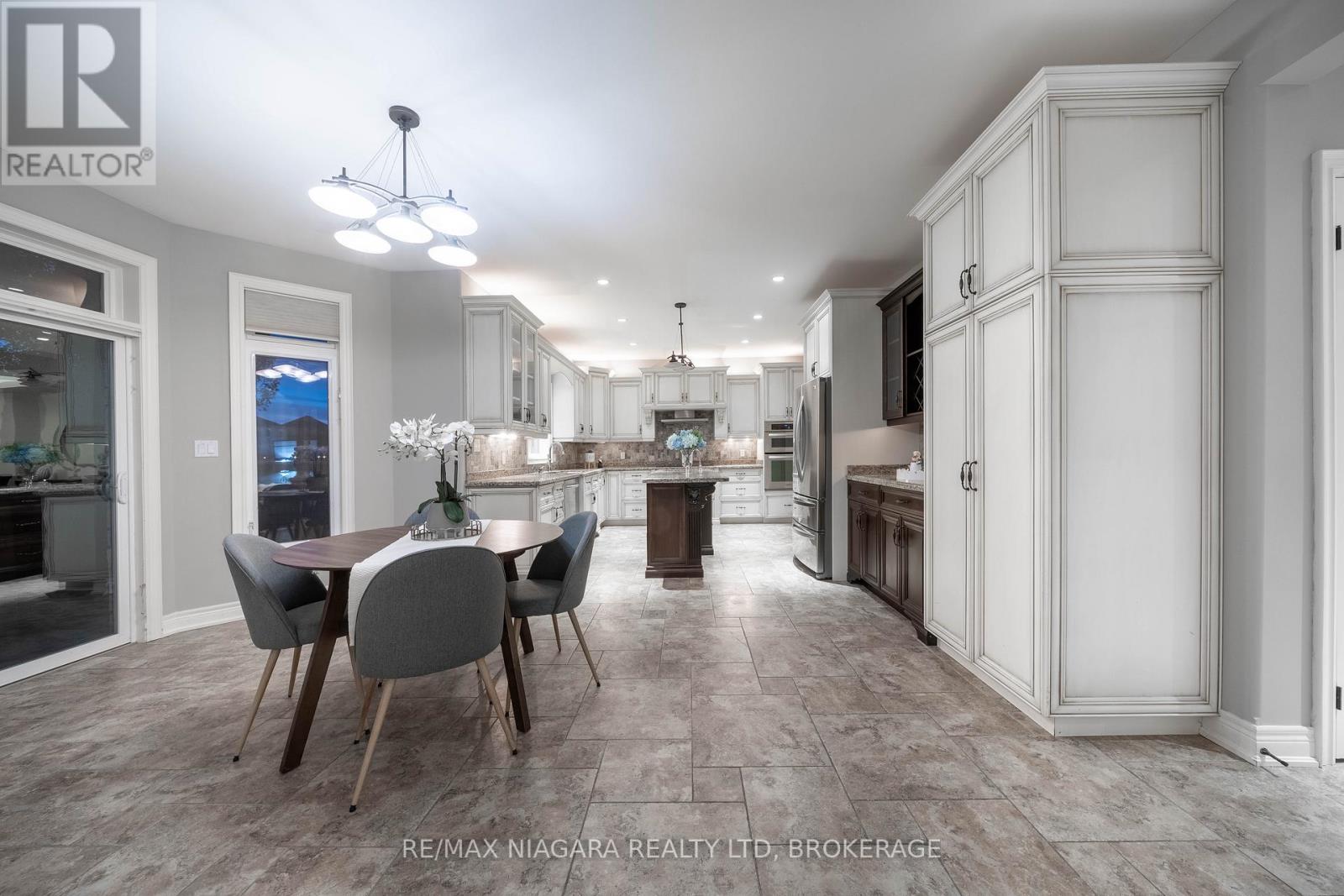 9128 Tapestry Court, Niagara Falls, Ontario  L2H 0E2 - Photo 17 - X12593508