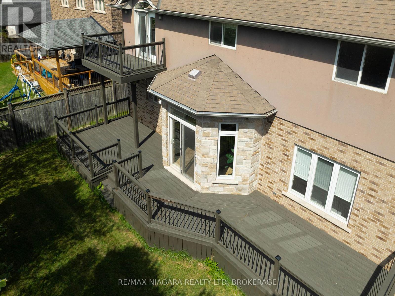 9128 Tapestry Court, Niagara Falls, Ontario  L2H 0E2 - Photo 48 - X12593508