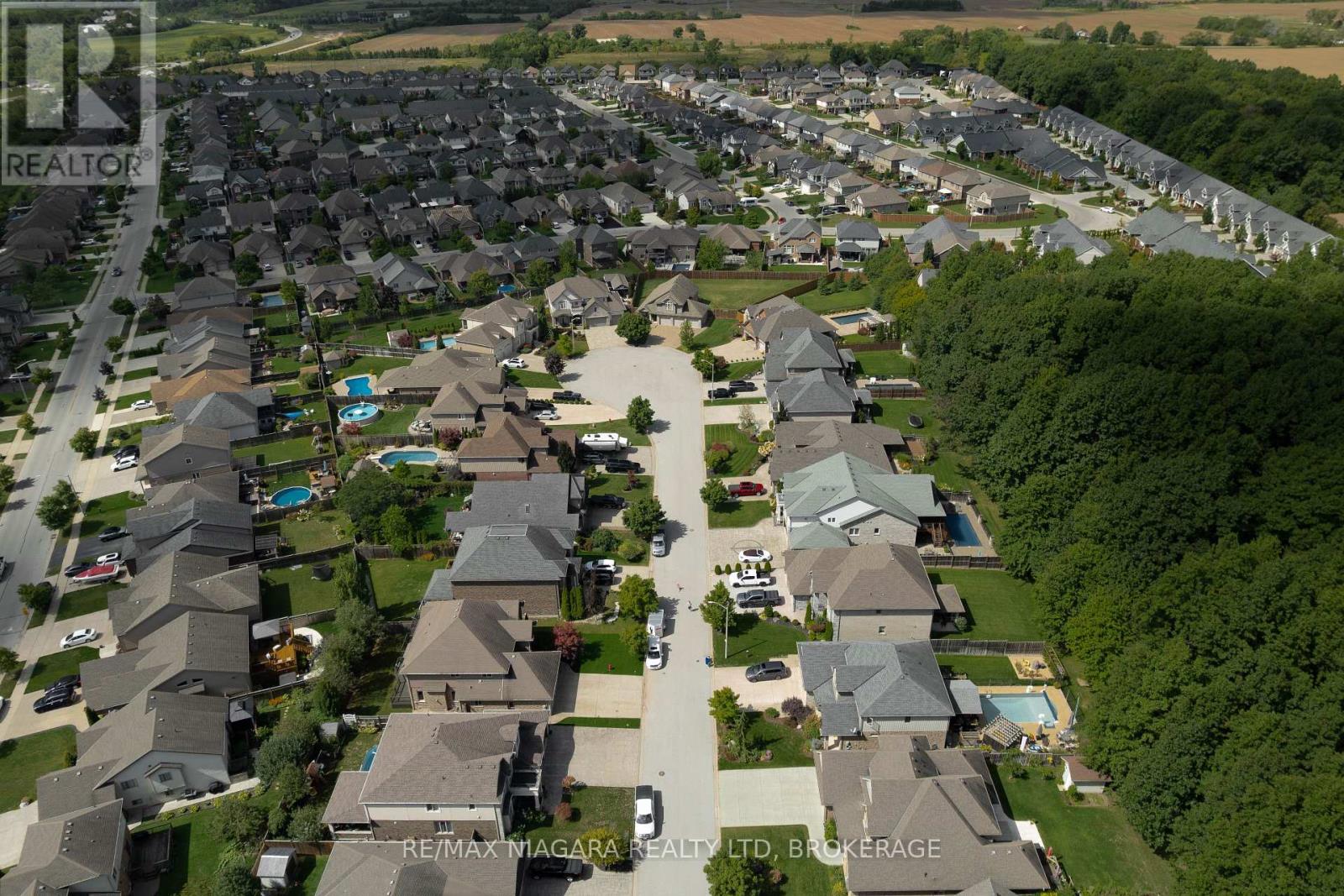 9128 Tapestry Court, Niagara Falls, Ontario  L2H 0E2 - Photo 49 - X12593508