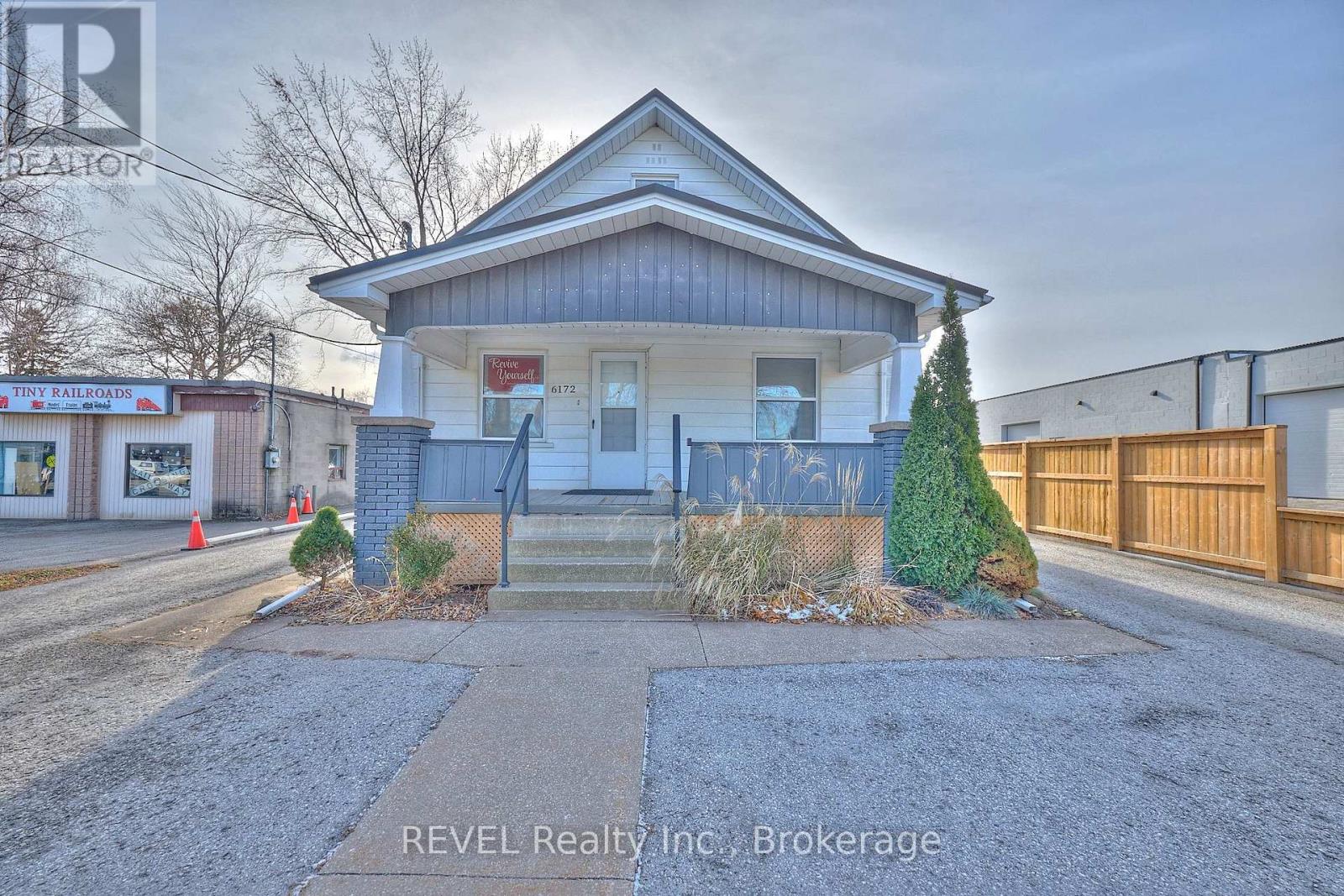 2 - 6172 William Street, Niagara Falls, Ontario  L2E 5S1 - Photo 17 - X12593530