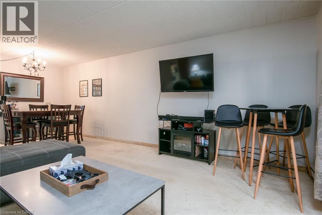 71 Vanier Drive Unit# 104, Kitchener, Ontario  N2C 1J4 - Photo 11 - 40791772