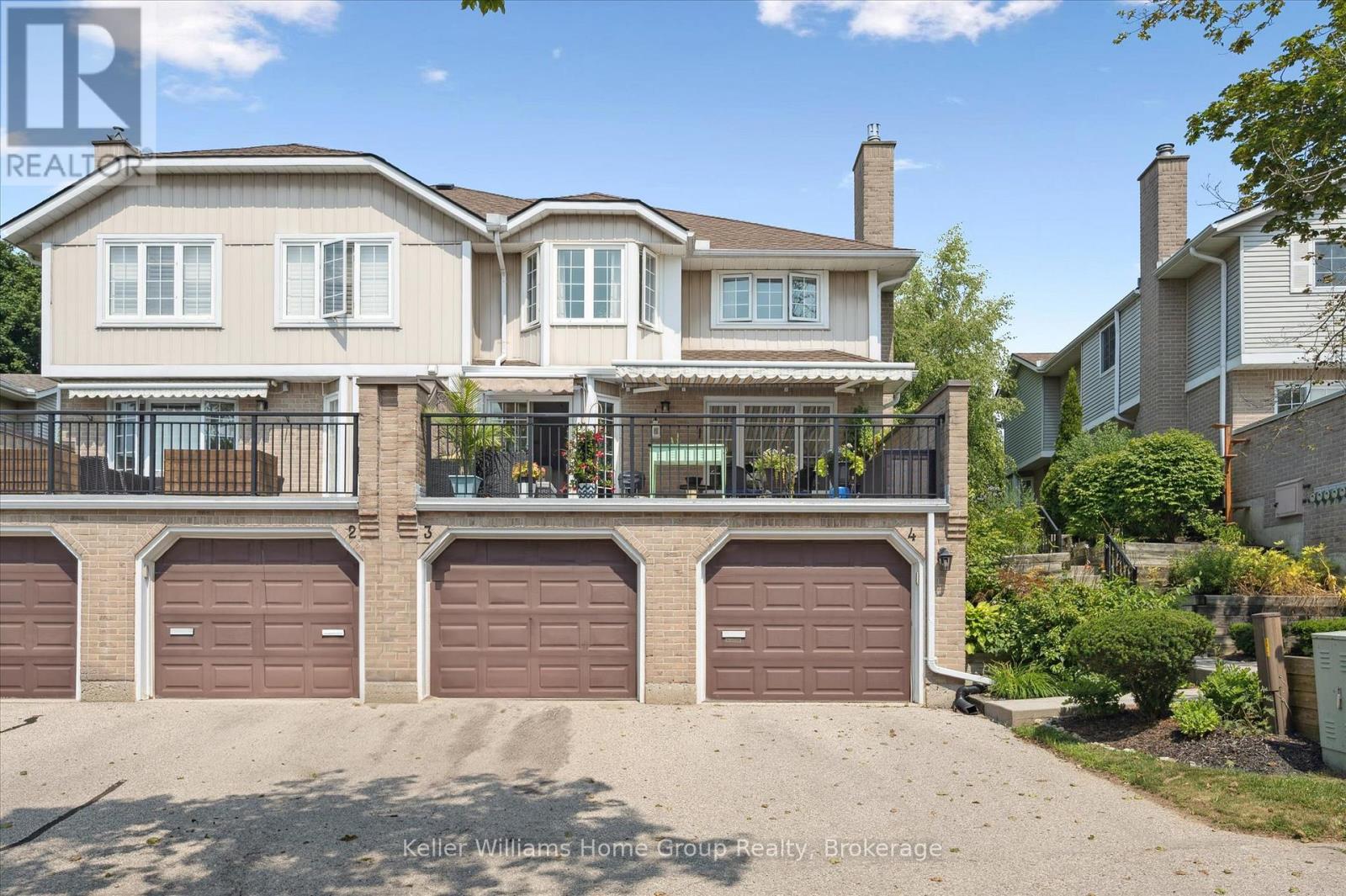 4 - 106 WOODLAWN ROAD E, Guelph, Ontario