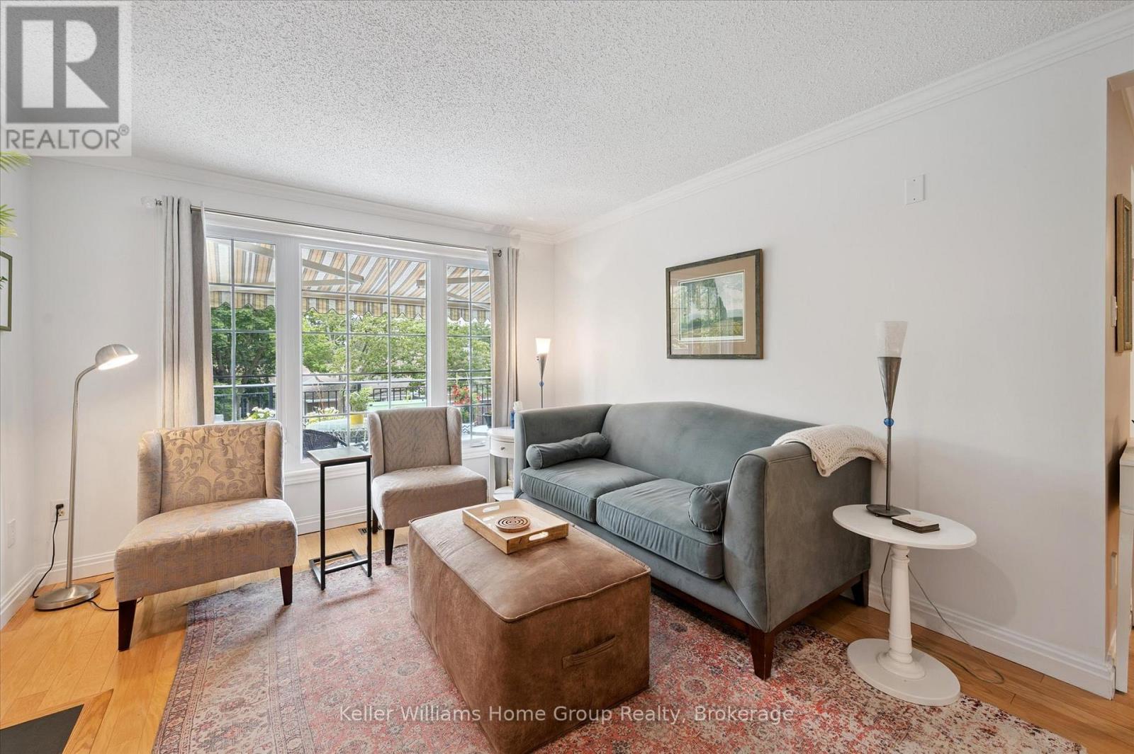 4 - 106 Woodlawn Road E, Guelph, Ontario N1E 1B7 - Photo 7 - X12593522