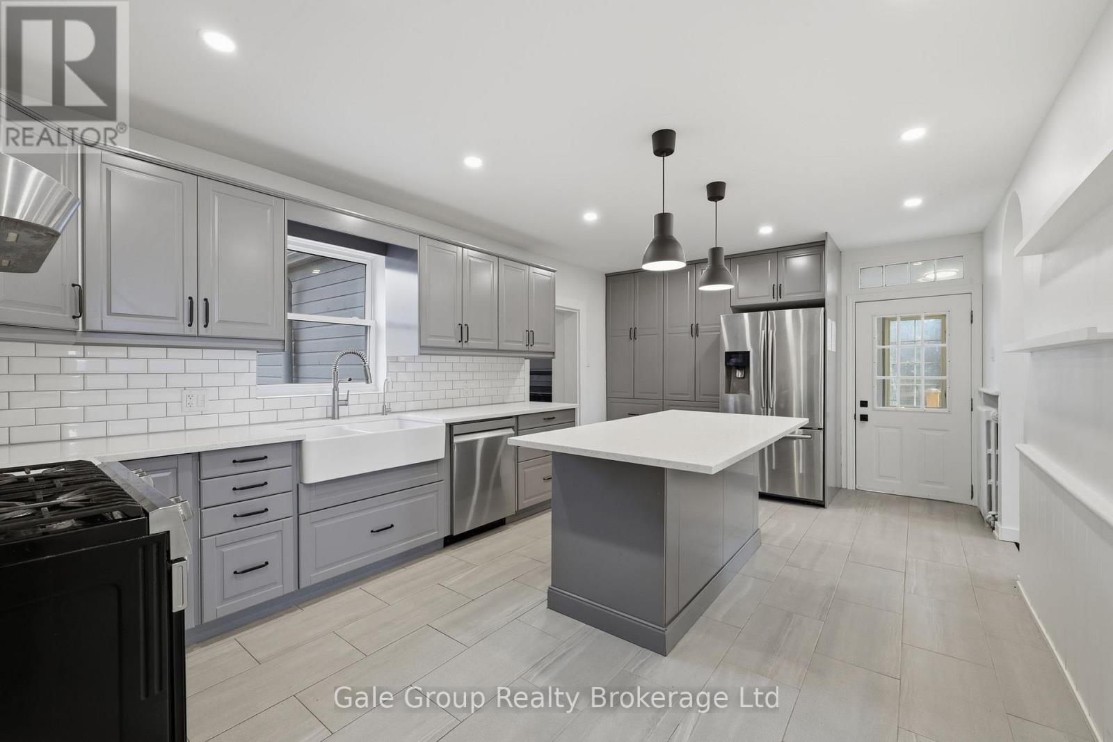 1349 Queen Street, Wilmot, Ontario  N0B 2E0 - Photo 10 - X12593536