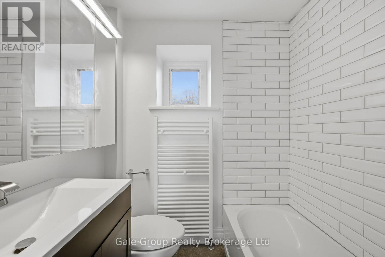 1349 Queen Street, Wilmot, Ontario  N0B 2E0 - Photo 28 - X12593536