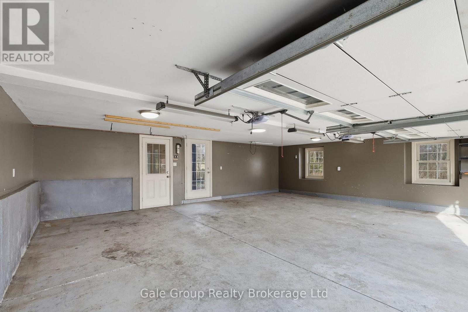 1349 Queen Street, Wilmot, Ontario  N0B 2E0 - Photo 41 - X12593536