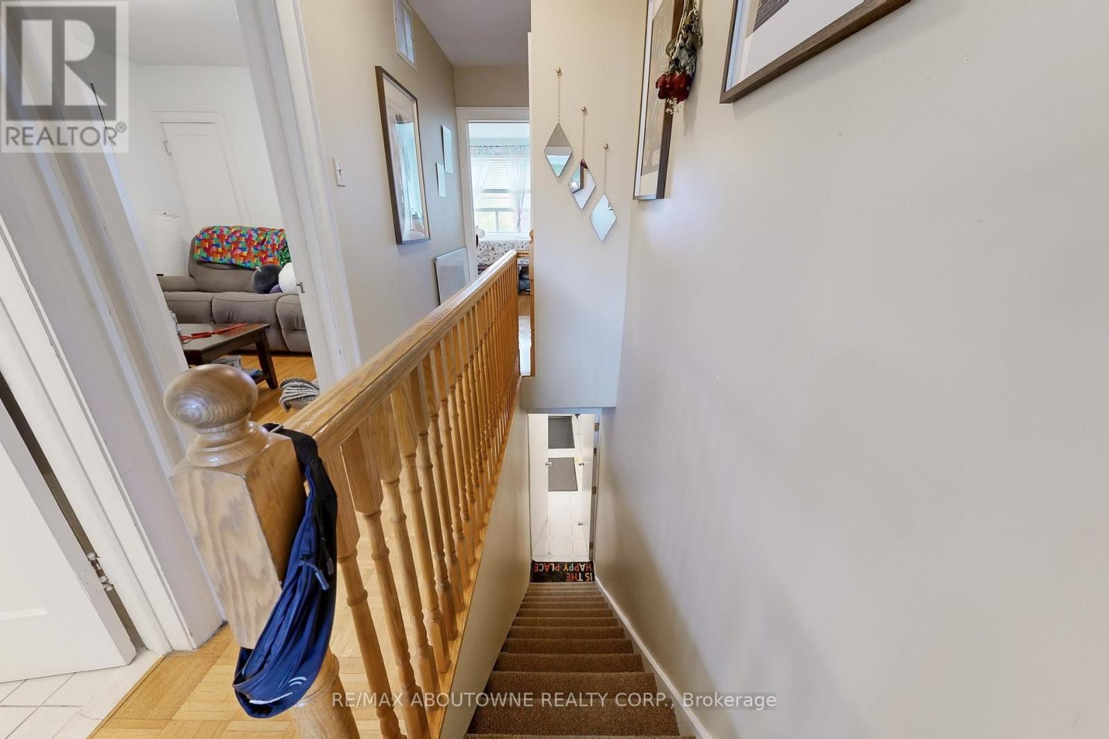 515 Ossington Avenue, Toronto, Ontario  M6G 3T3 - Photo 18 - C12593278