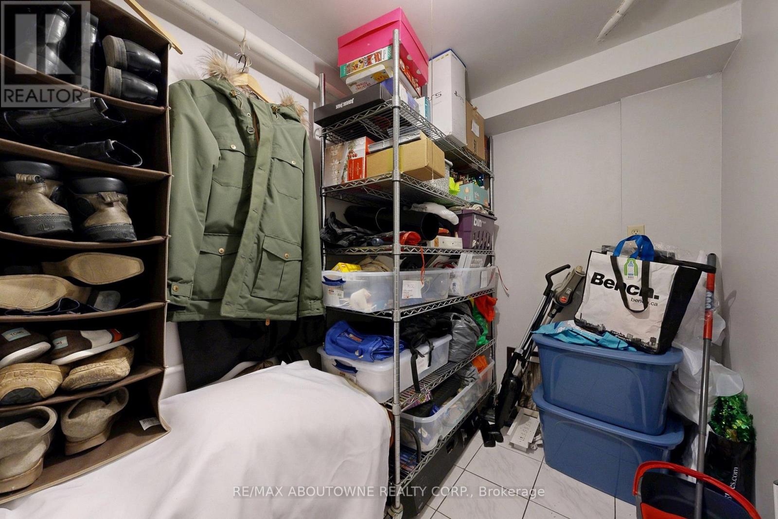 515 Ossington Avenue, Toronto, Ontario  M6G 3T3 - Photo 36 - C12593278