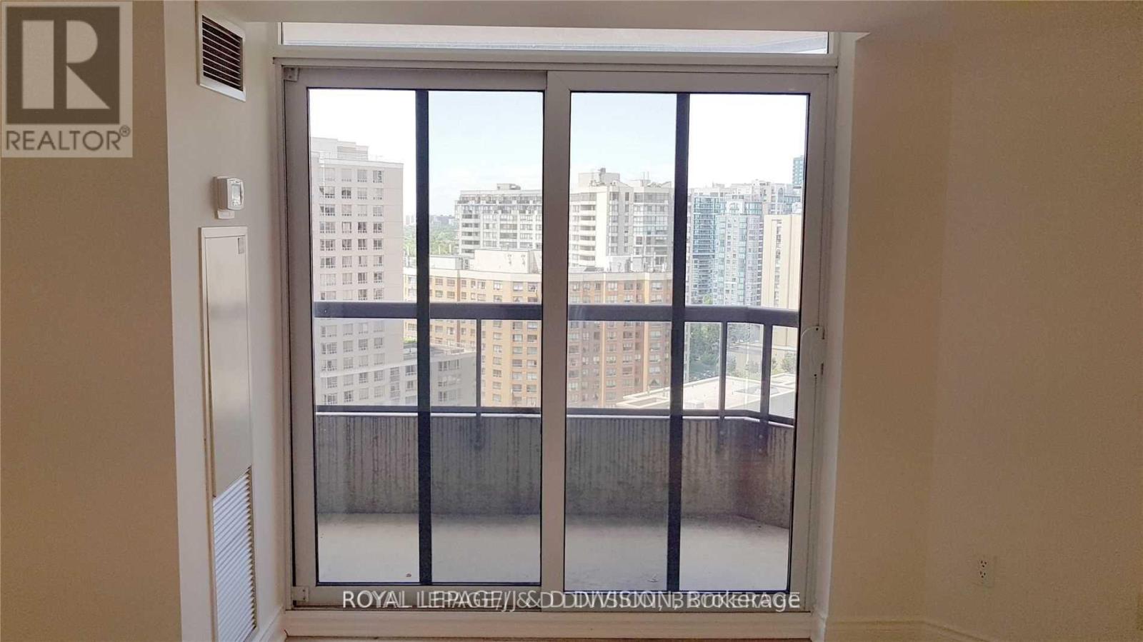 1915 - 15 Northtown Way, Toronto, Ontario  M2N 7A2 - Photo 11 - C12593288