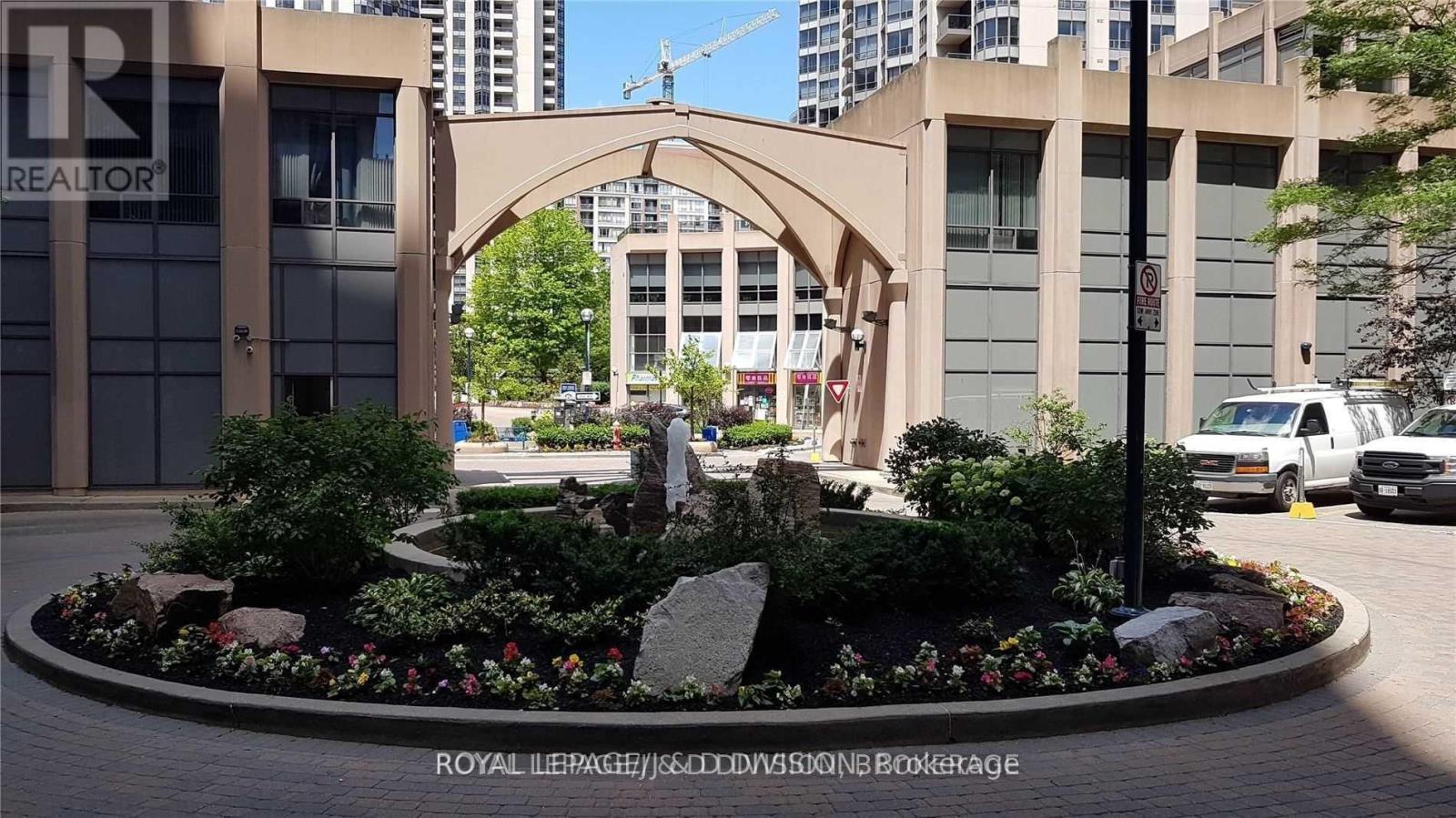 1915 - 15 Northtown Way, Toronto, Ontario  M2N 7A2 - Photo 31 - C12593288