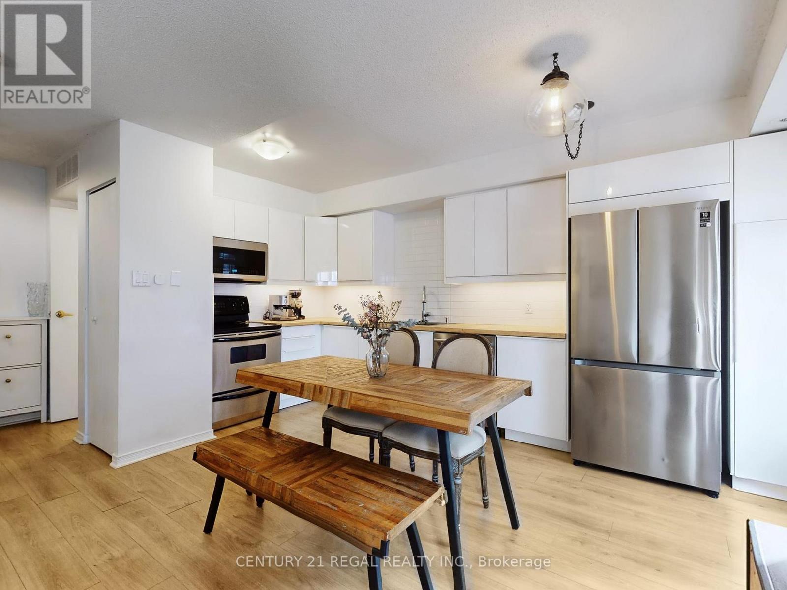 931 - 50 Western Battery Road, Toronto, Ontario  M6K 3P1 - Photo 2 - C12593366