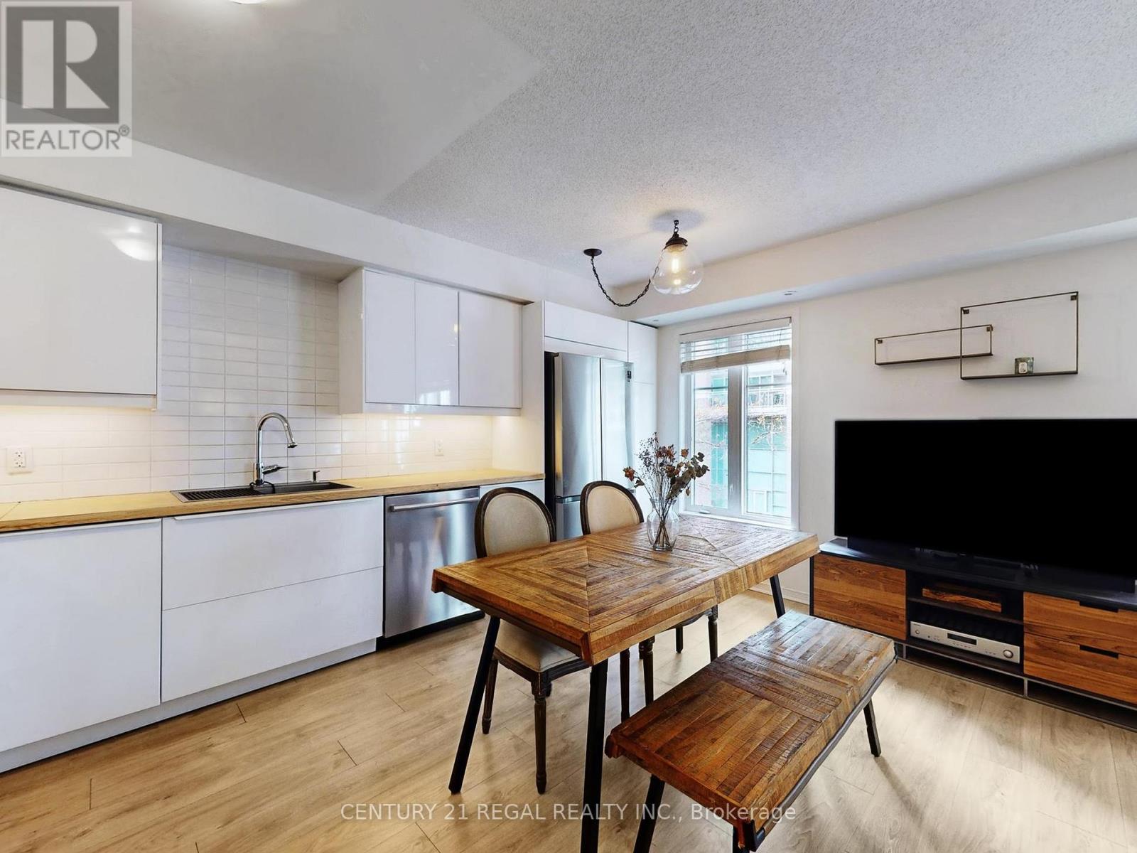 931 - 50 Western Battery Road, Toronto, Ontario  M6K 3P1 - Photo 3 - C12593366