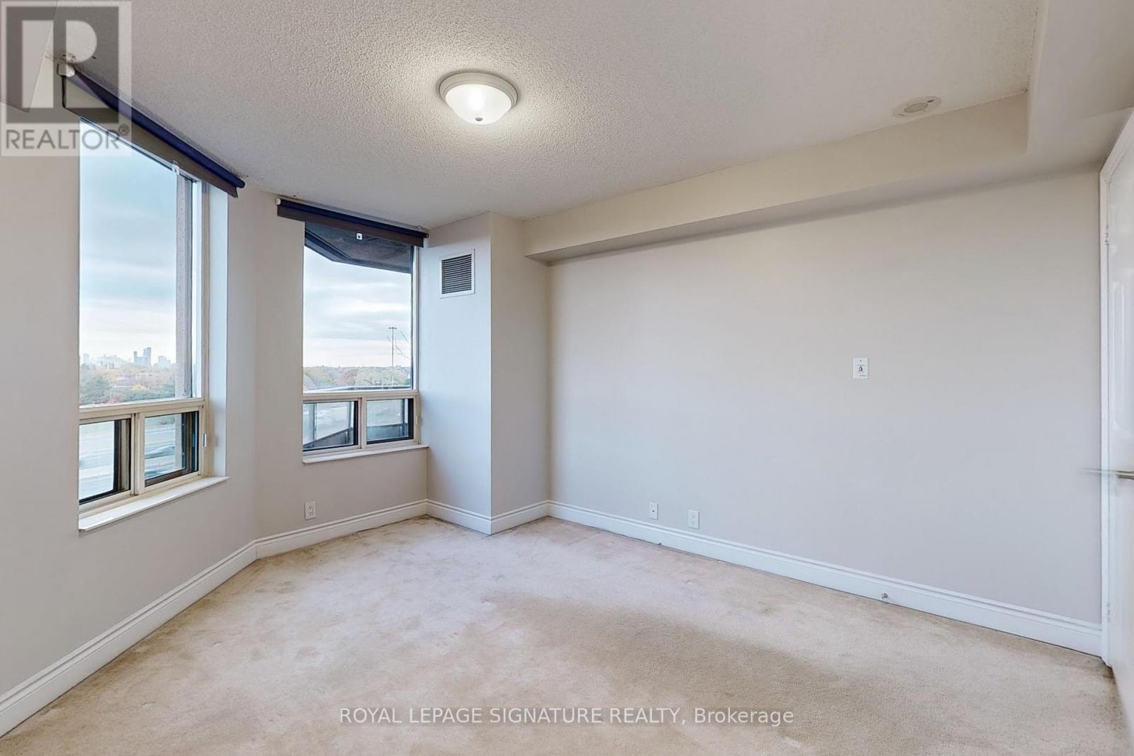 521 - 80 Harrison Garden Boulevard, Toronto, Ontario  M2N 7E3 - Photo 18 - C12593414